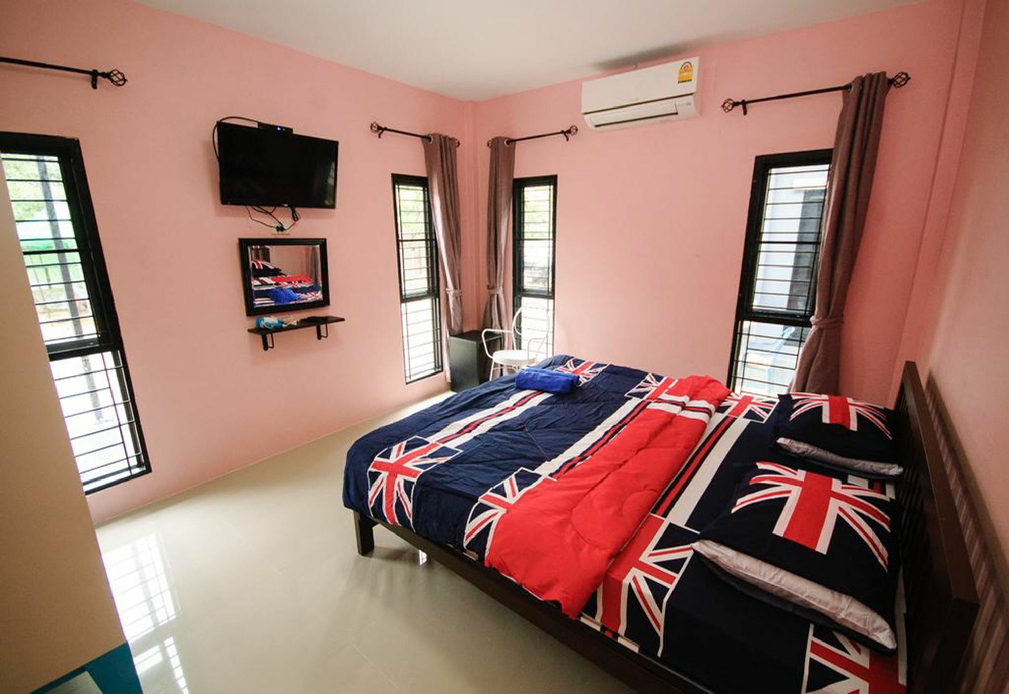 Second Home Chiang Mai Buitenkant foto